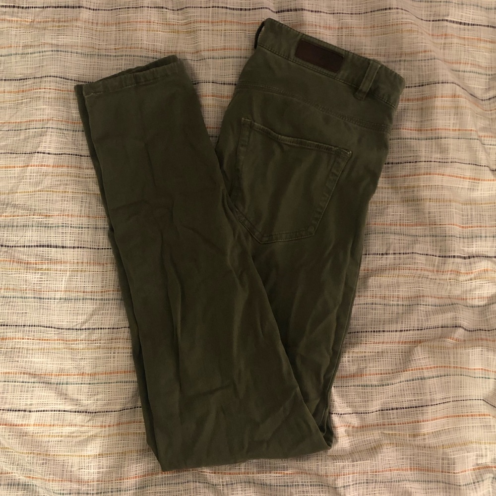 H&M Green Skinny Pants